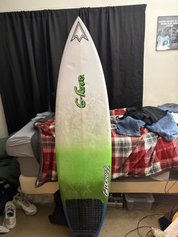 6’0 G Force Surfboard 31 Liters