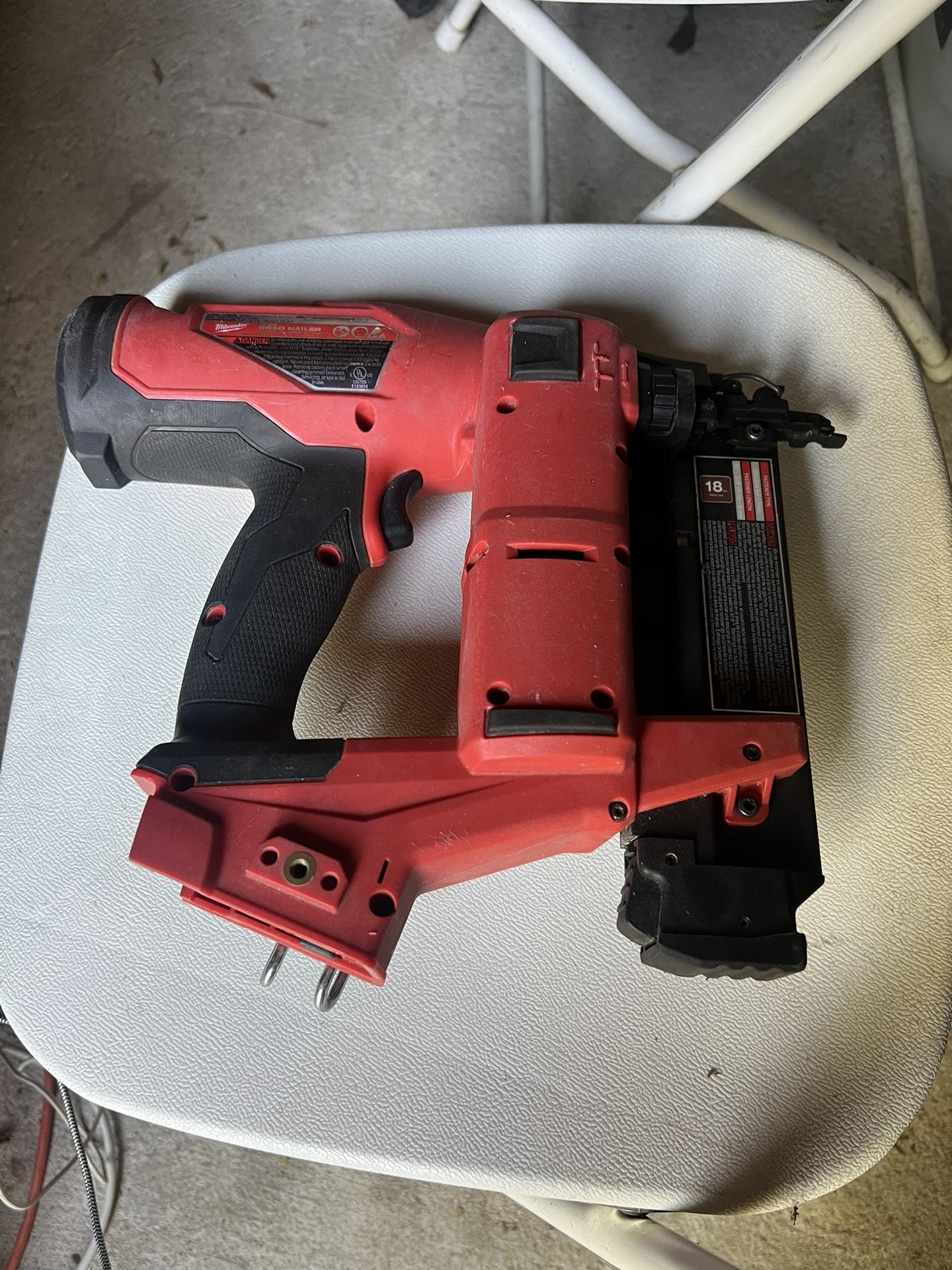 Milwaukee Brad Nailer 18ga M18 for Sale in Lynwood, CA OfferUp
