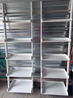 Wall-Leaning Ladder Bookshelves