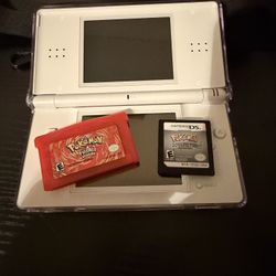 Nintendo DS Lite W/ Pokemon