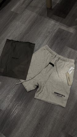 Essential Shorts 