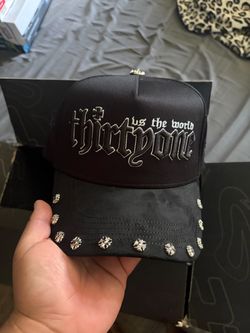 Thirty one hats with box