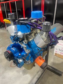 Built Ford small block motor