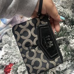 Vintage Coach Wristlet 