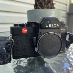 Leica R3