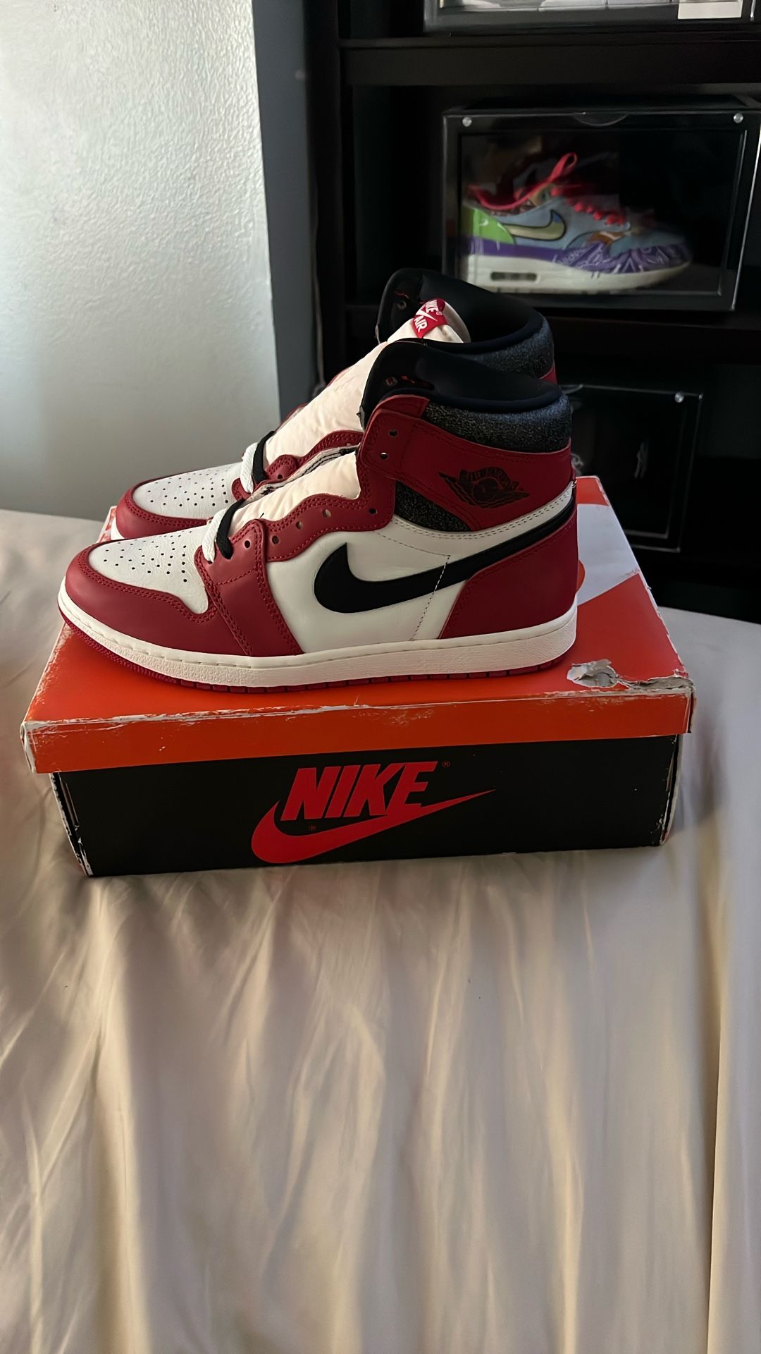 Jordan 1 Retro OG Chicago LOST AND FOUND