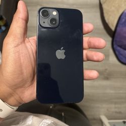 iPhone 13 , 128GB , UNLOCKED , Excellent Condition 