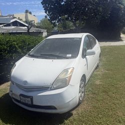 2006 Toyota Prius Salvage Title
