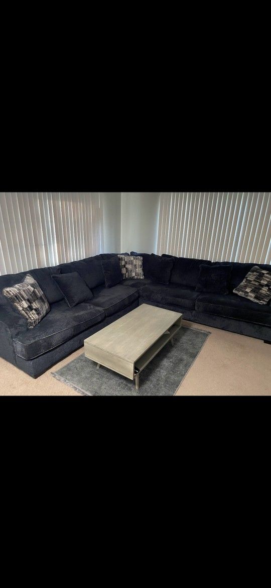 New Ashley Sectional Couch