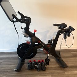Peloton Like New