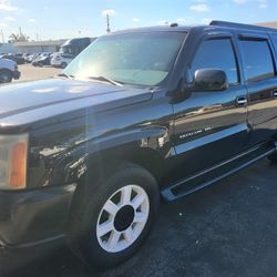 2003 Cadillac Escalade