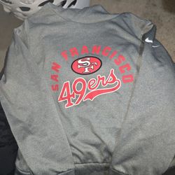 Size Large 49ers Hoodie