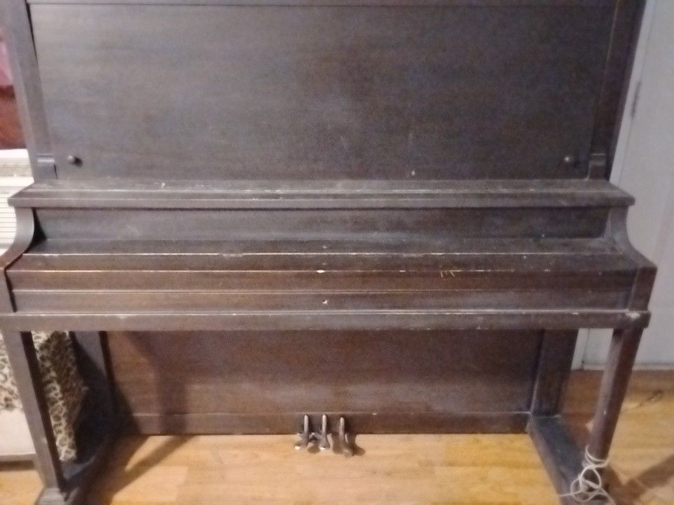 19 To 20  Century Kimball Chicago Piano  🎹 Antique 
