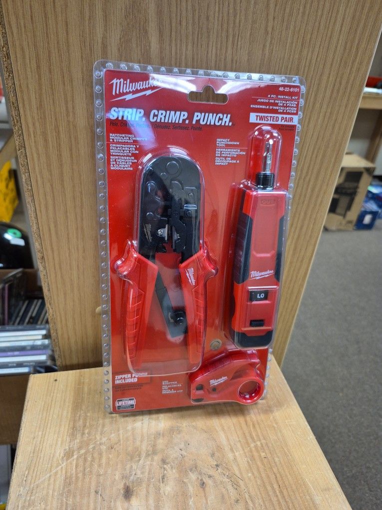 NEW Milwaukee 4 Piece Crimper And Wire Stripper Set 48-22-8101