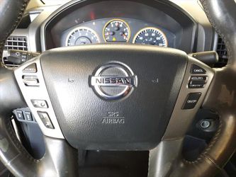 2014 Nissan Titan Thumbnail