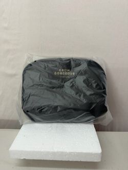 Grow Gorgeous Haircare Cosmetic Bag