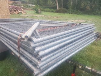 18 6x12ft fence panels