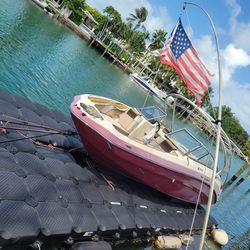 Dock Floating Jet Dock 28 X 12 Boat Dock Ez 16 Cubes X 7 CubesDock Floating Jet Dock 28 X 12 Boat Dock Ez 16 Cubes X 7 Cubes Boat lift