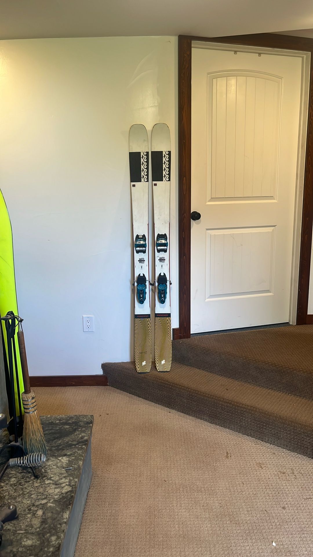 K2 Mindbenders 108 Ti & Marker Squire 13