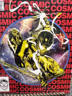 Cosmic Spiderman special retailer variant edition comic book