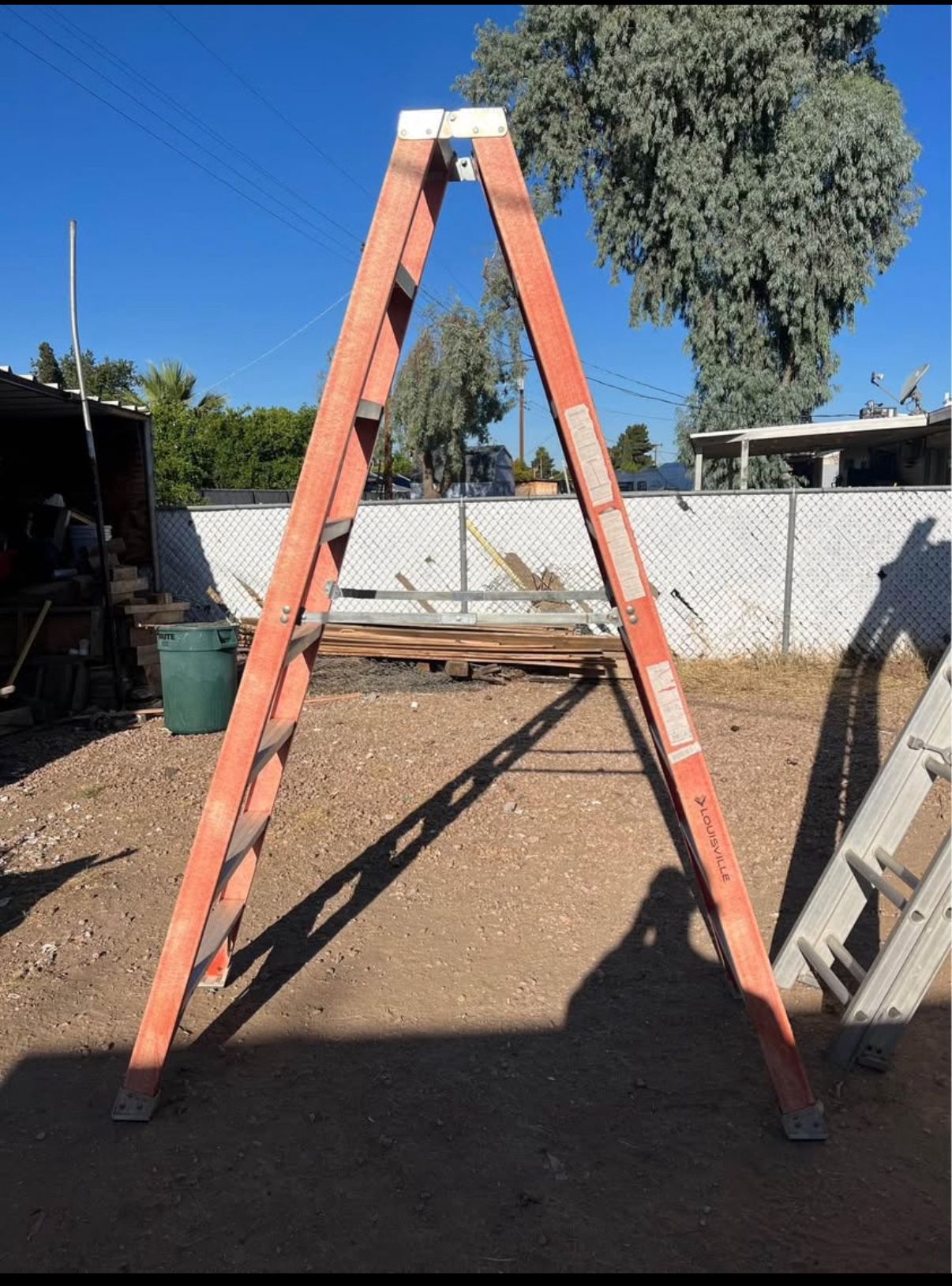 8 Foot Ladder