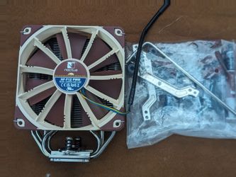Noctua CPU cooler with fan