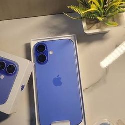 iPhone 16e 