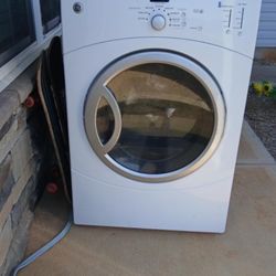 2 DRYERS