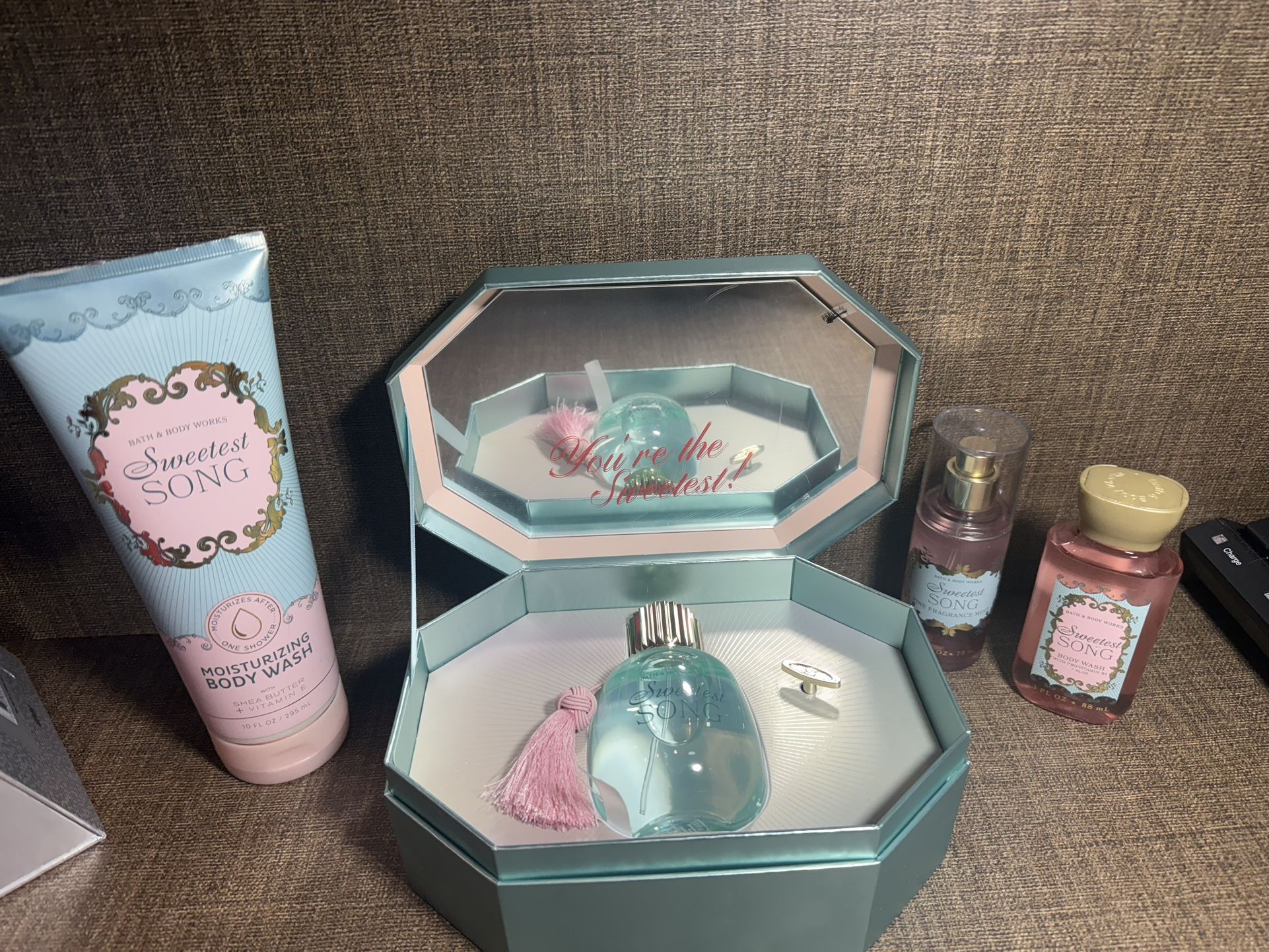 Bath & Body Works Sweetest Song , Perfume, Body Wash,fine Fragante Mist