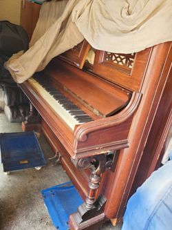 Nice 1890s Emerson Piano Best Offer 