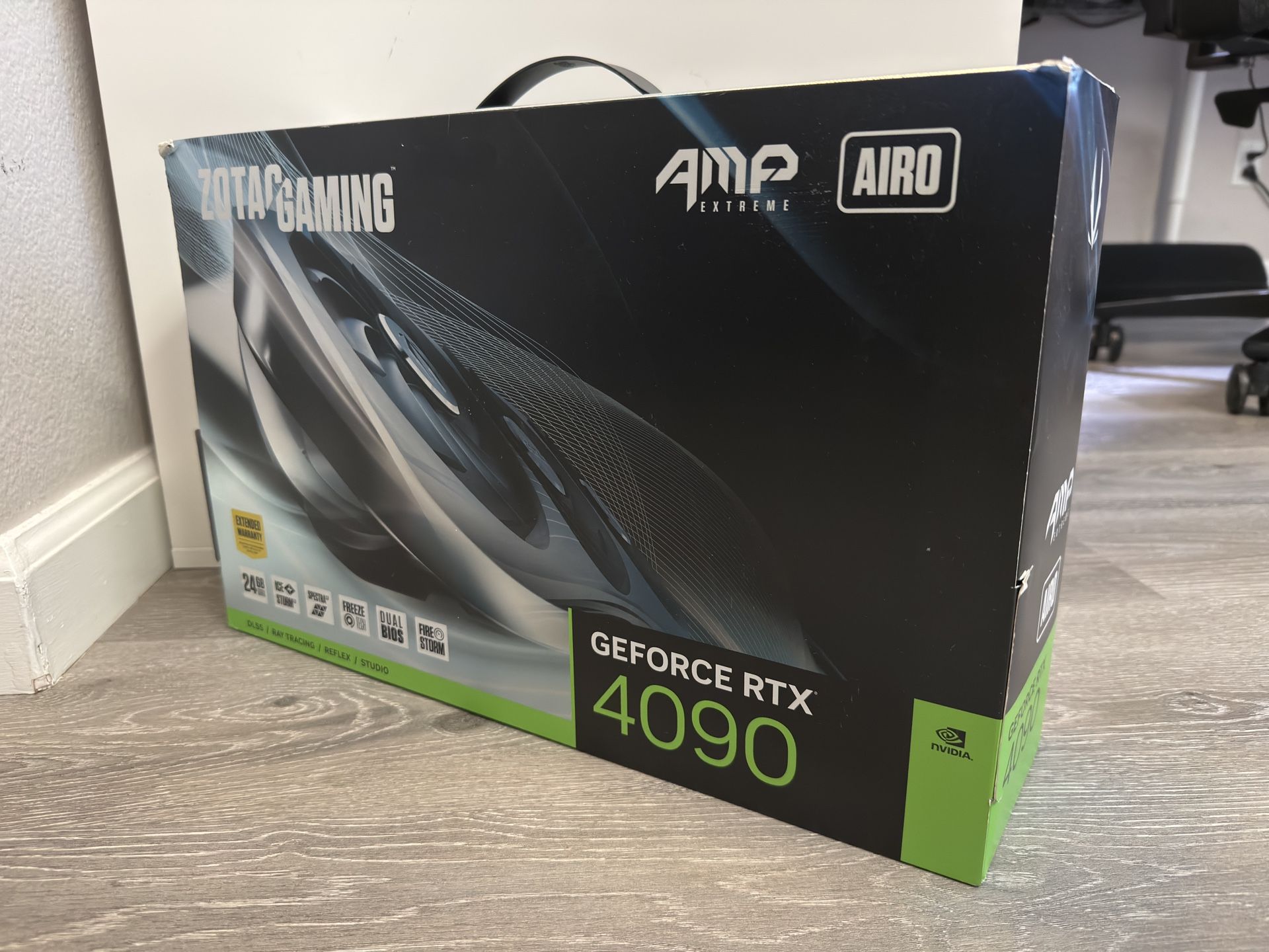 Zotac 4090 Amp Extreme AIRO 24 GB