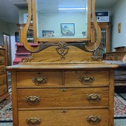 Vintage Chest And Mirror 