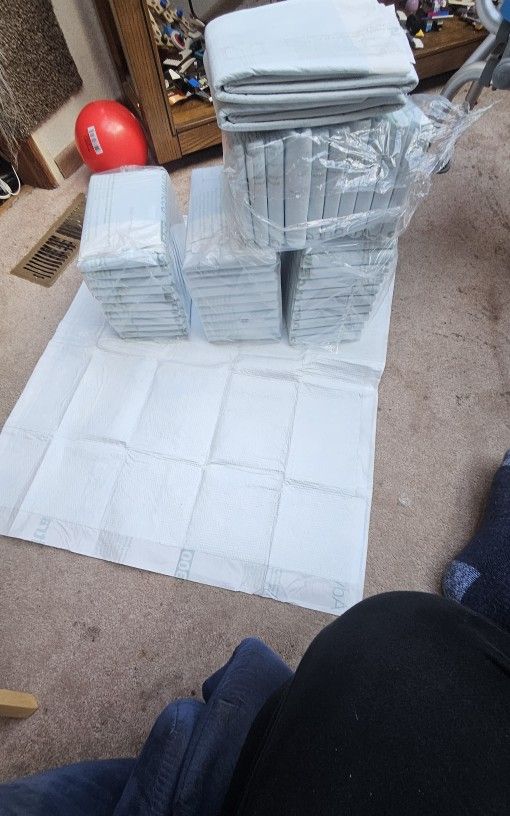 Under bed. Ultra absorbent For nighttime wetness Or Pet Pads