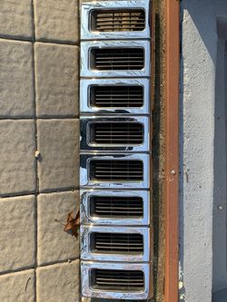 Jeep grill
