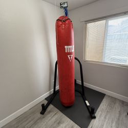 Heavy Bag And Stand Muay Thai Boxing 