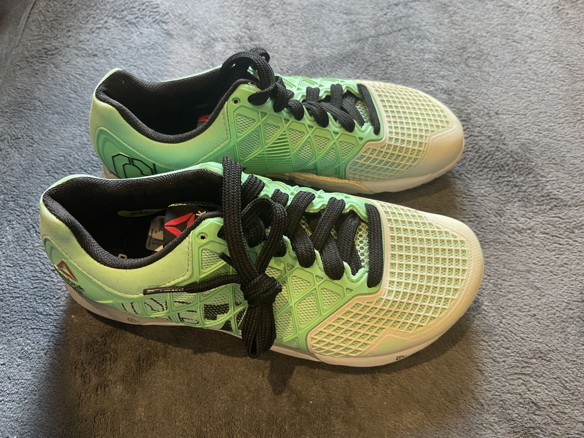 Brand New Reebok Nano 4.0 Women Size 7 CrossFit Shoes