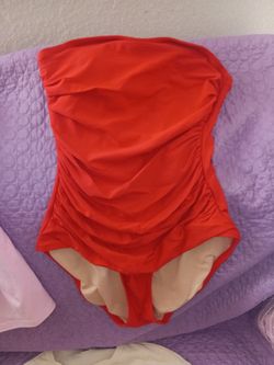 Bathing suit