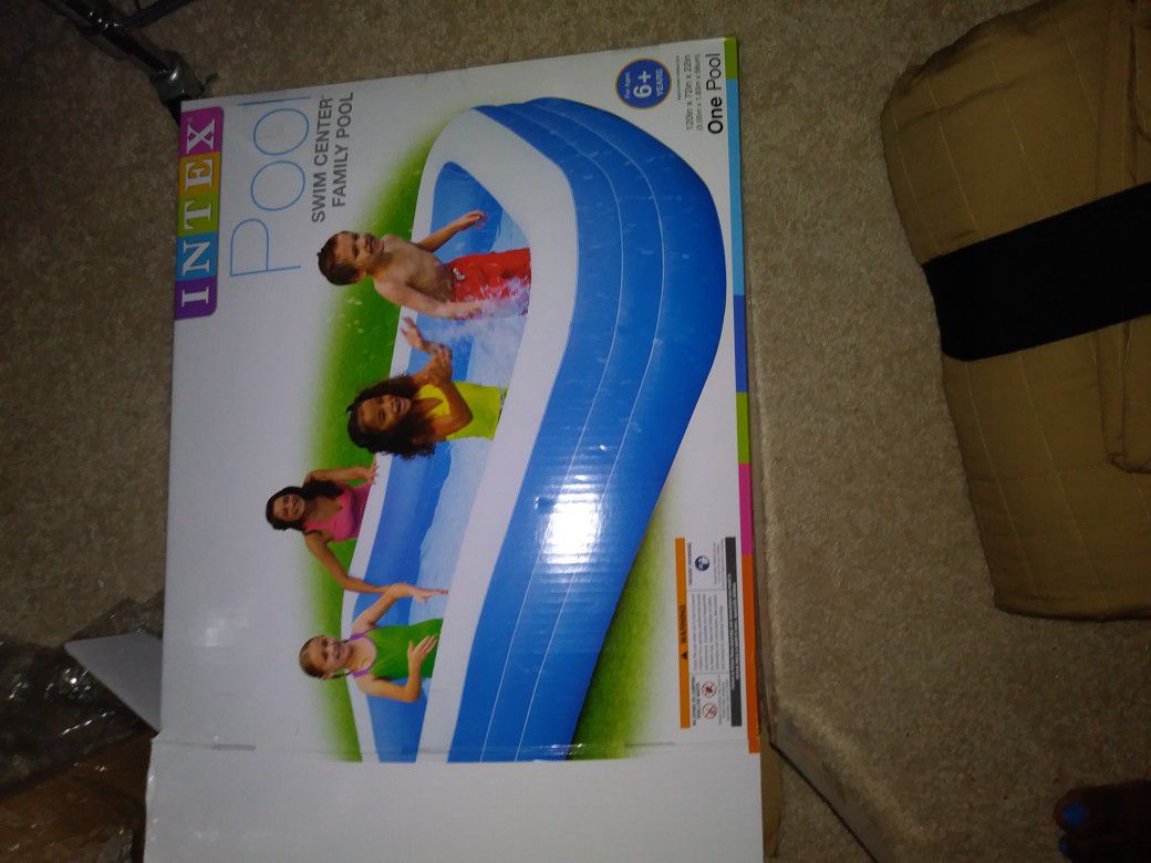 Swimming pool for kids ages 6 +