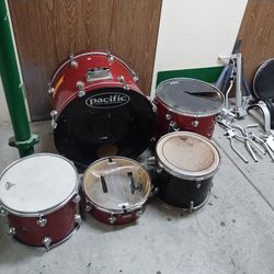 Drums And Stands