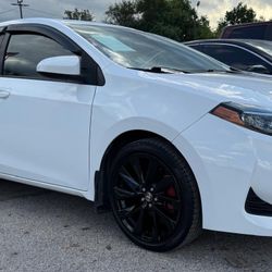 2019 TOYOTA-COROLLA 