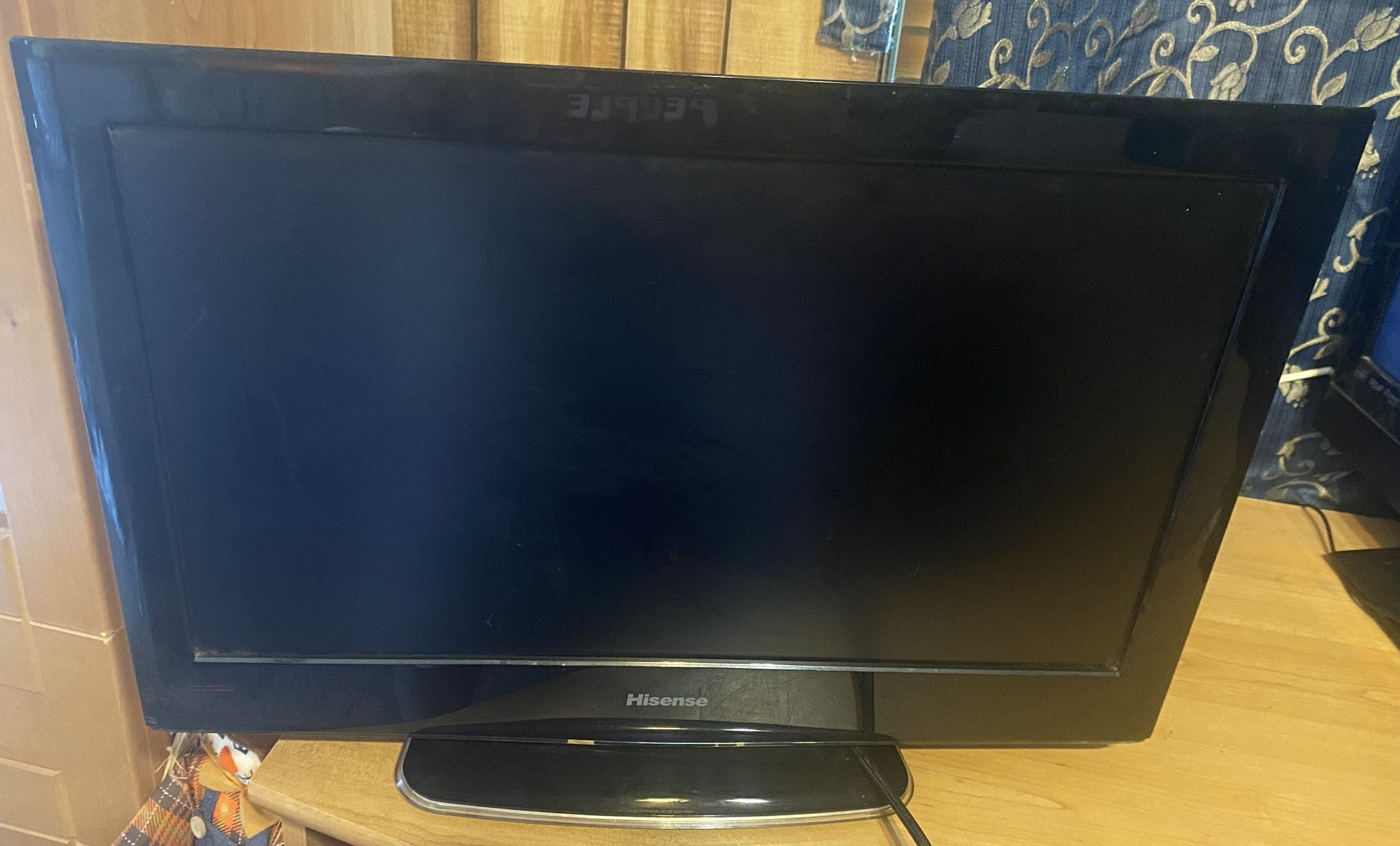 24 Inch TV