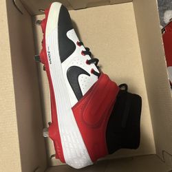 baseball cleats