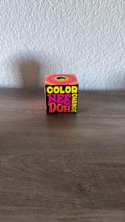 Color changing needoh