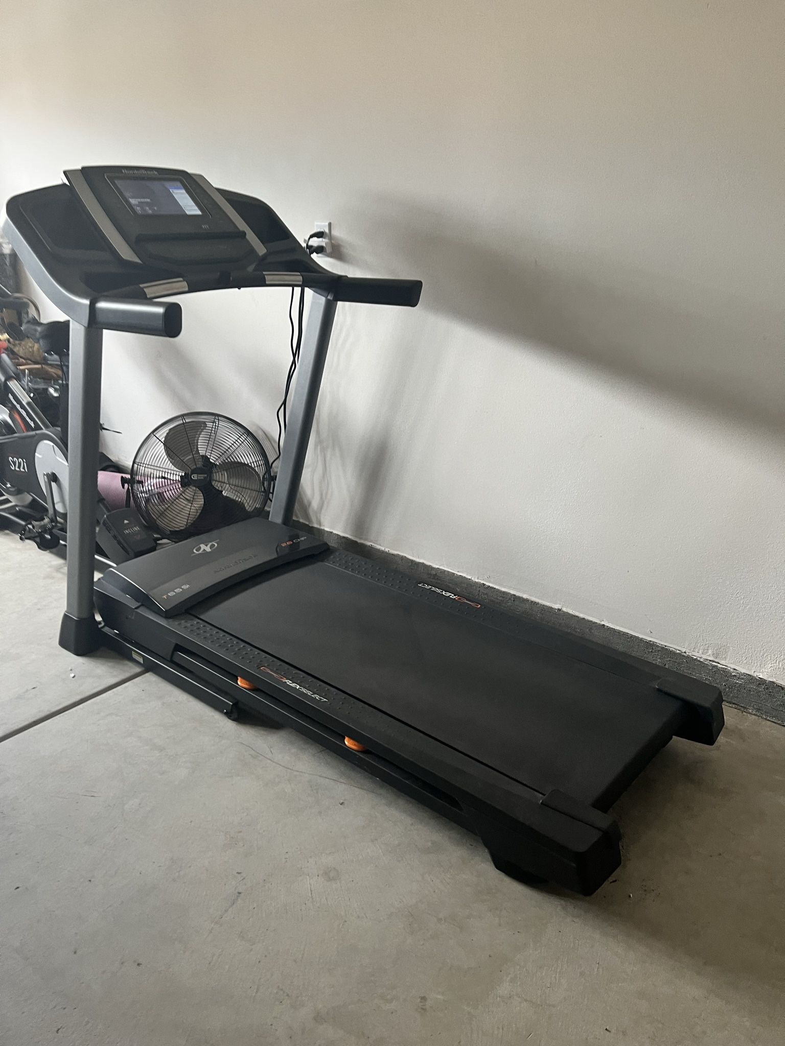NordicTrack T 6.5 Si Treadmill OBO