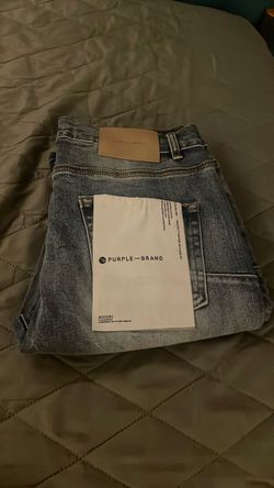 This purple jeans is new size 32