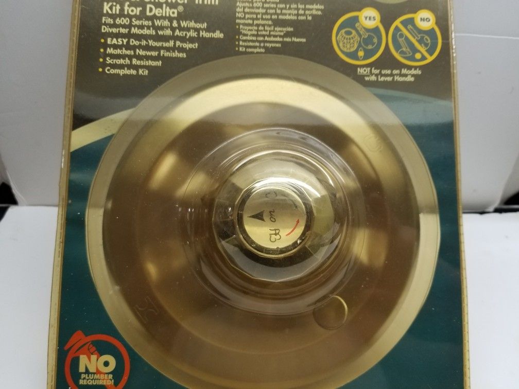 DELTA BATHROOM HANDLE