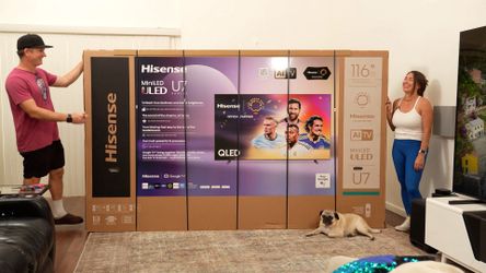 116” Hisense U75QG - Excellent Condition