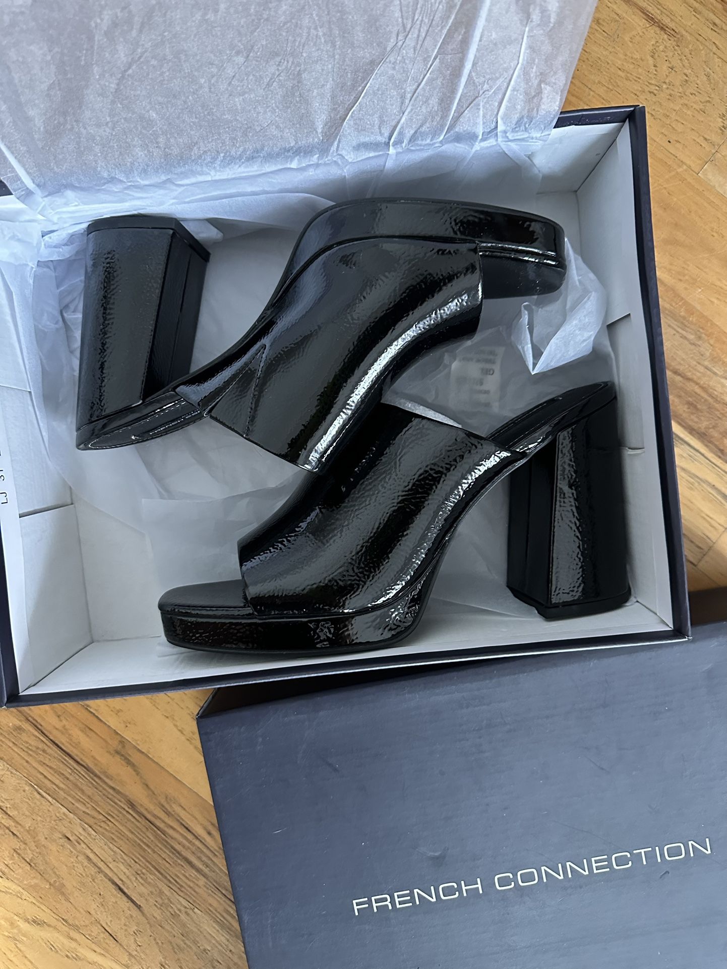 French Connection Pilar Slip On Chunky Heel Sandal Mules Black Vegan Leather 10