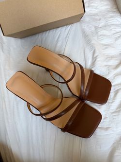 Woman’s shoes