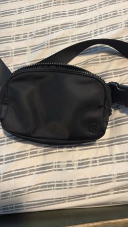 Everywhere belt bag
